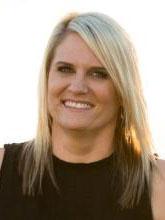 Headshot of Tarah McLaughlin